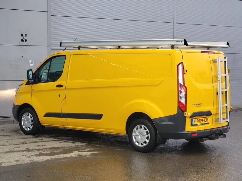 Ford Transit Custom - Mazs furgons: foto 2 Ford Transit Custom - Mazs furgons: foto 2