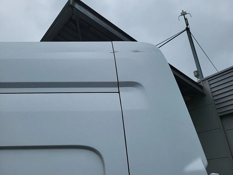 Kravas mikroautobuss, Kravas-pasažieru furgons Ford Transit Transit: foto 18