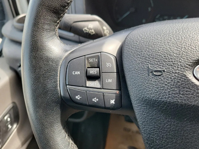 Kravas mikroautobuss, Kravas-pasažieru furgons Ford Transit Transit: foto 15