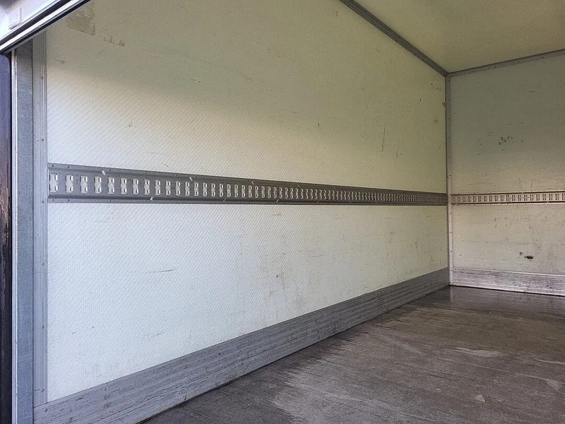 Iveco Daily 35S14 - Kravas mikroautobuss: foto 5 Iveco Daily 35S14 - Kravas mikroautobuss: foto 5