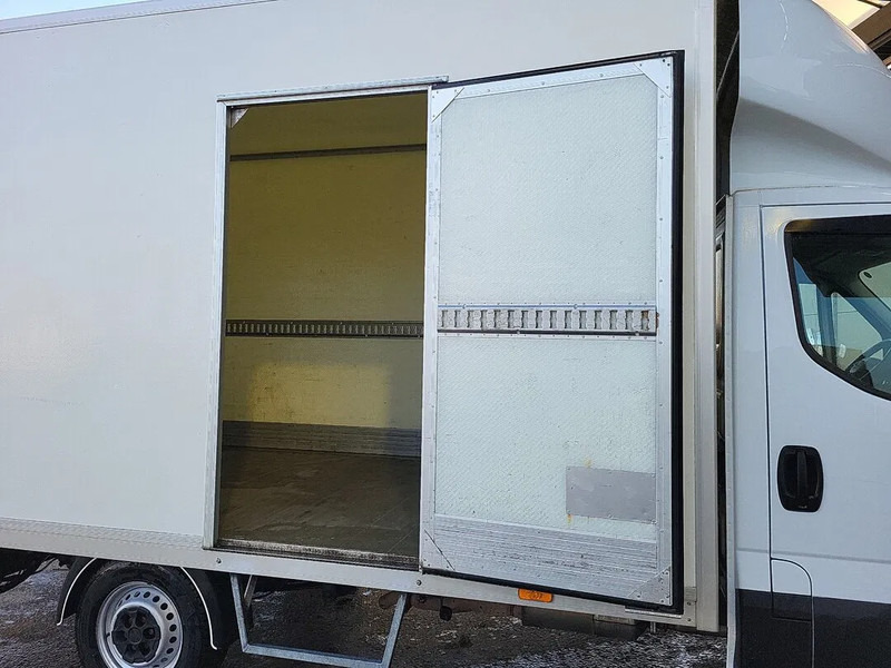 Kravas mikroautobuss Iveco Daily 35S14: foto 6