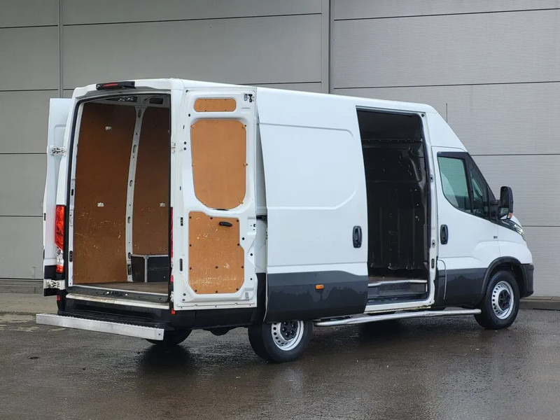 Iveco Daily 35S14 - Kravas mikroautobuss, Kravas-pasažieru furgons: foto 3 Iveco Daily 35S14 - Kravas mikroautobuss, Kravas-pasažieru furgons: foto 3