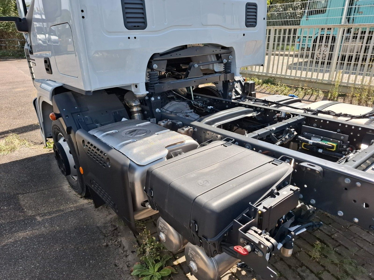 Iveco ML 140-280 FFH, Fahrgestell, Luft, Klima, ... - Šasija kravas automašīna: foto 4 Iveco ML 140-280 FFH, Fahrgestell, Luft, Klima, ... - Šasija kravas automašīna: foto 4