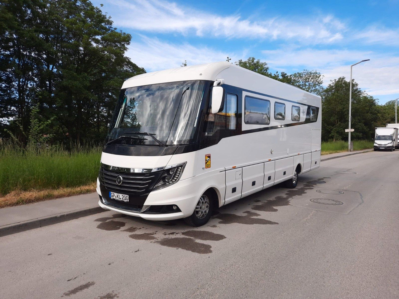Niesmann + Bischoff Flair 920 LE, Goldschmitt, Mwst. ausweisbar,.. - Integrēts kemperis: foto 3 Niesmann + Bischoff Flair 920 LE, Goldschmitt, Mwst. ausweisbar,.. - Integrēts kemperis: foto 3