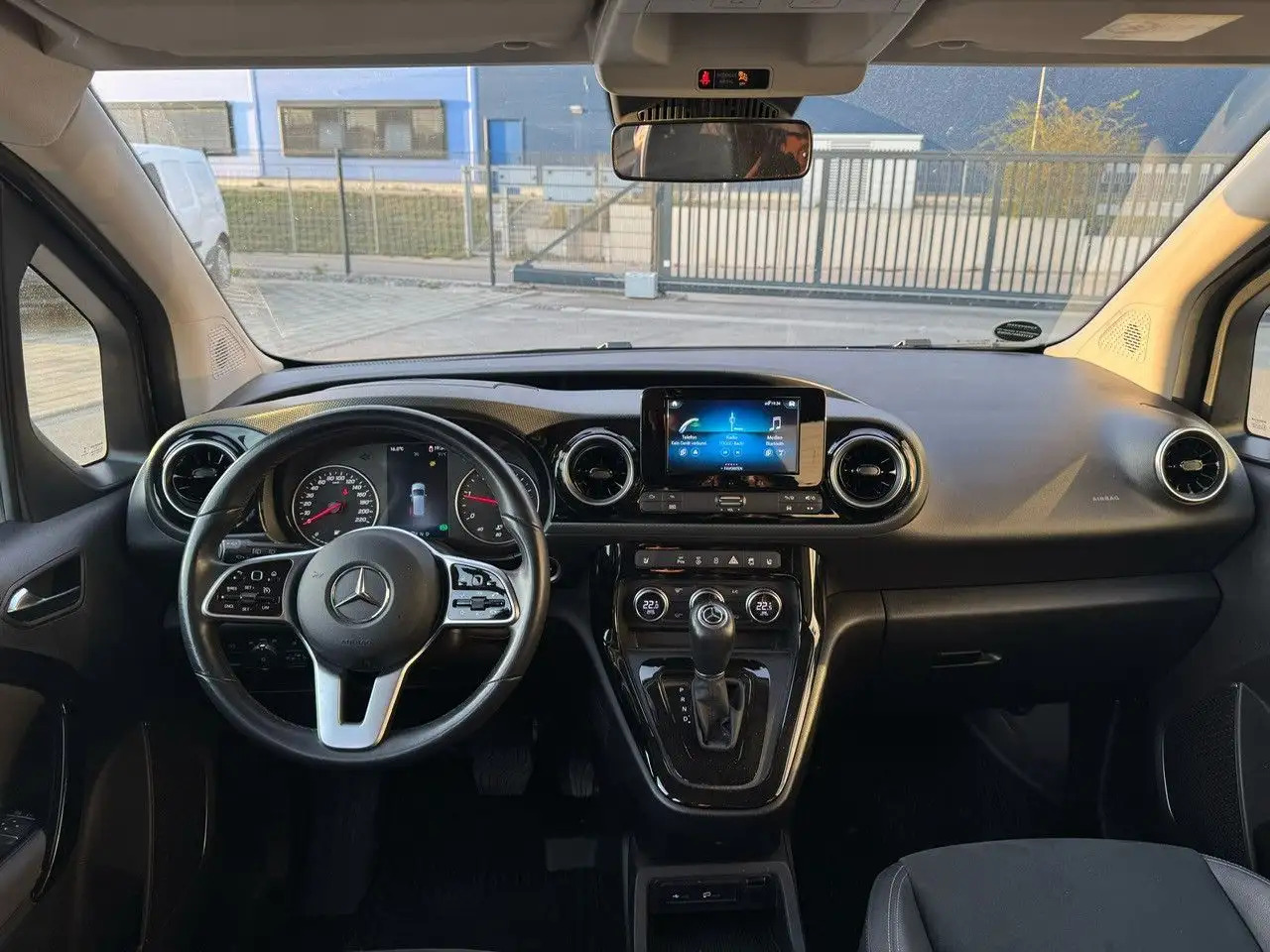 Mercedes-Benz T-Class T -Klasse 160 d standard - Vieglā automašīna: foto 4 Mercedes-Benz T-Class T -Klasse 160 d standard - Vieglā automašīna: foto 4