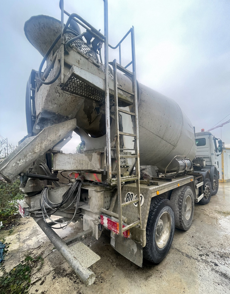 Mercedes Actros 3241 - Betonvedējs: foto 3 Mercedes Actros 3241 - Betonvedējs: foto 3