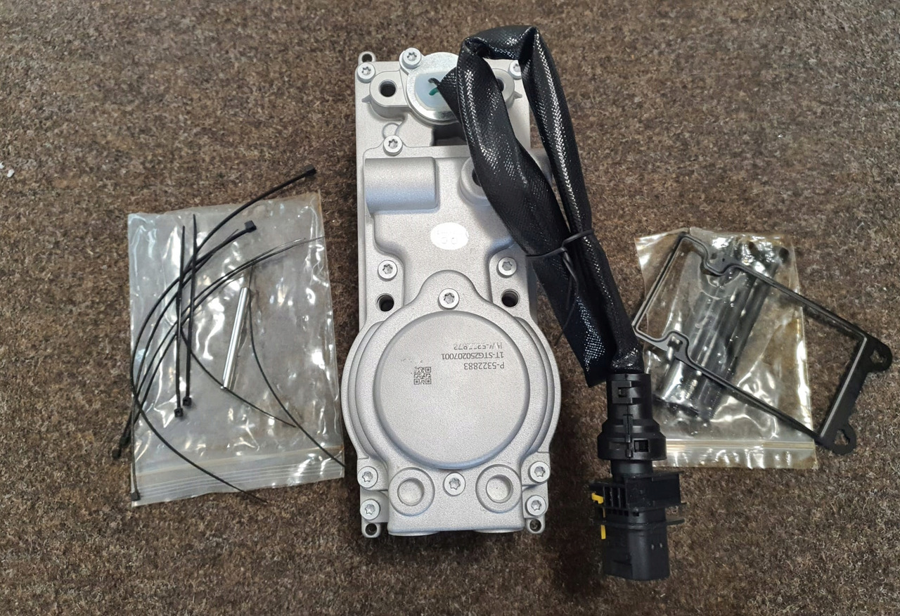 Nowy VTG DAF CF / XF106 EURO 6 Przed Lift - Turbīna - Kravas automašīna: foto 3 Nowy VTG DAF CF / XF106 EURO 6 Przed Lift - Turbīna - Kravas automašīna: foto 3