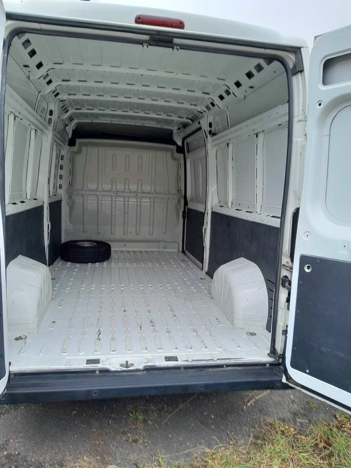 PEUGEOT BOXER 2.2 BlueHDI 350 FT L3H2 Pro - Furgons ar slēgtā virsbūve: foto 5 PEUGEOT BOXER 2.2 BlueHDI 350 FT L3H2 Pro - Furgons ar slēgtā virsbūve: foto 5