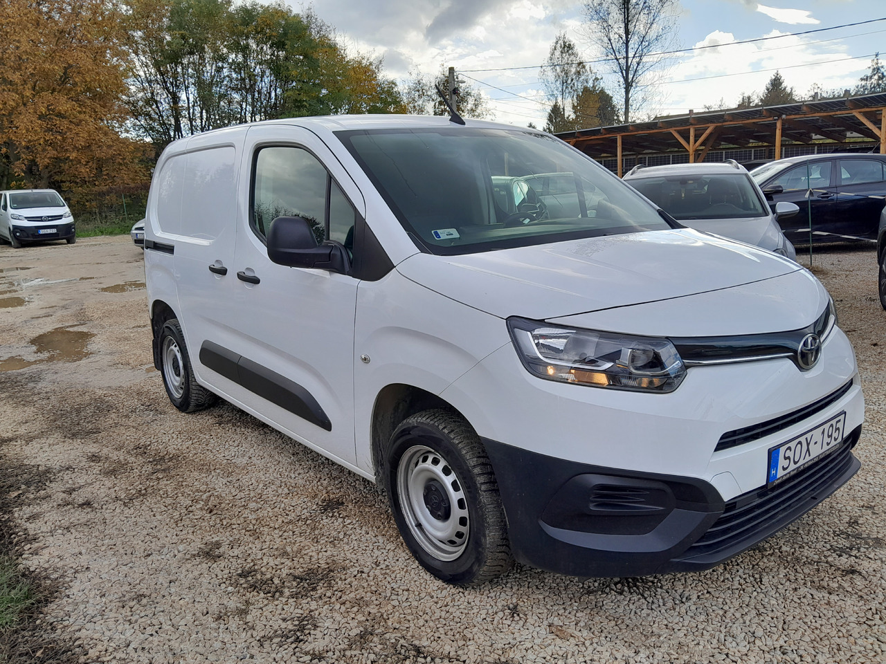 TOYOTA 1.5 City Active 3 Business - Mazs furgons: foto 1 TOYOTA 1.5 City Active 3 Business - Mazs furgons: foto 1