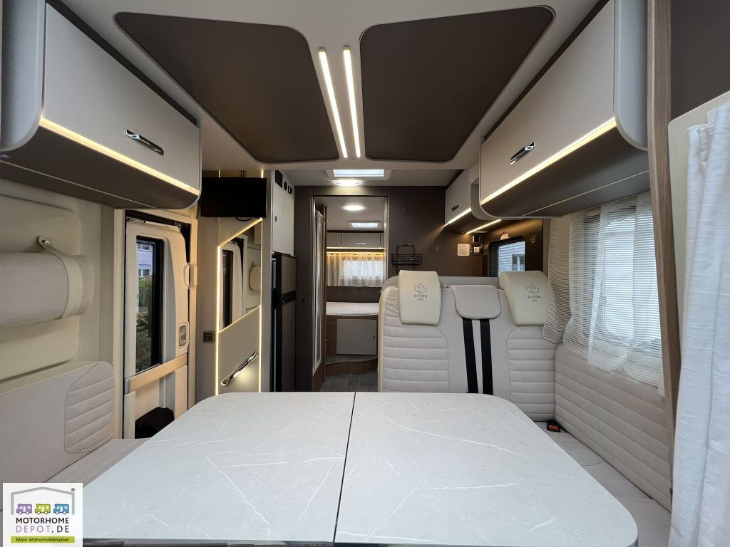 Ahorn Alaska TD Plus Aufl. 4to & Luftfed. & Hubbett - Daļēji integrētais kemperis: foto 4 Ahorn Alaska TD Plus Aufl. 4to & Luftfed. & Hubbett - Daļēji integrētais kemperis: foto 4