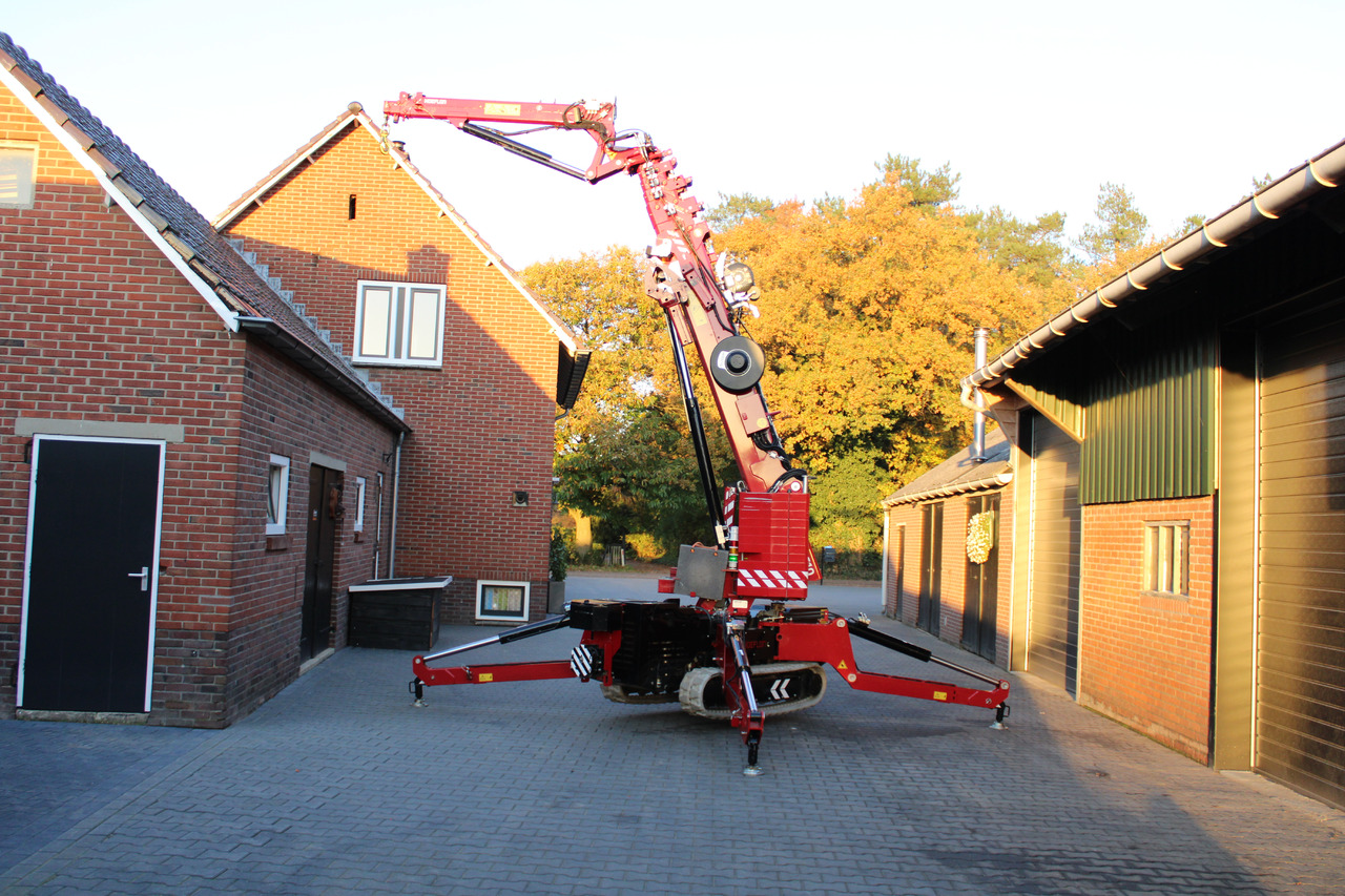 Mini celtnis Hoeflon C10: foto 13