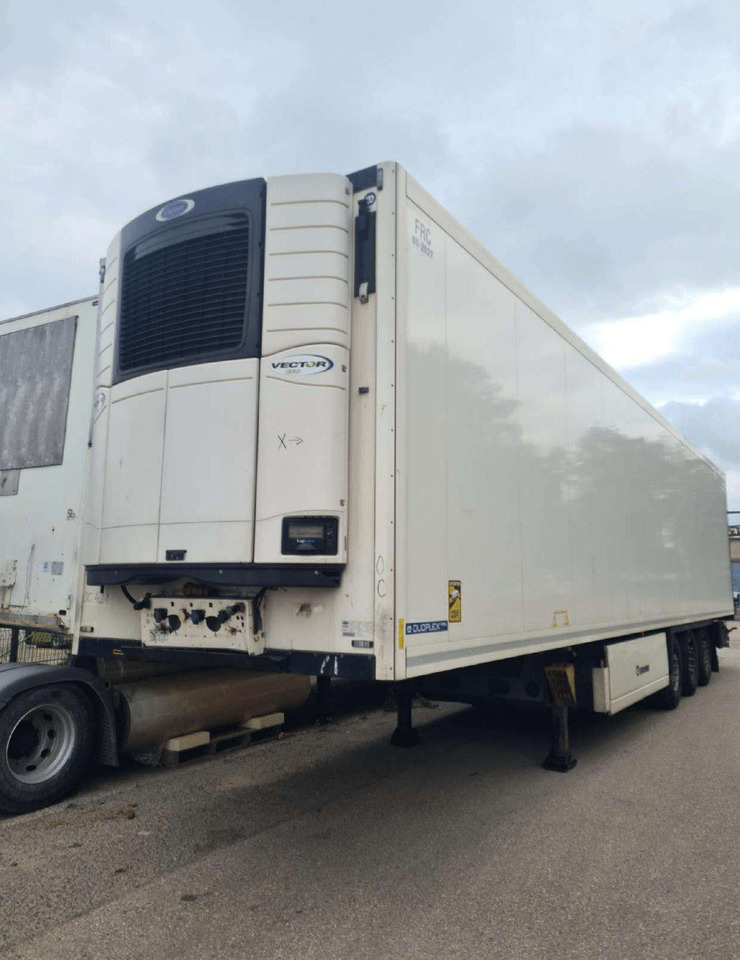 Krone SD - Puspiekabe refrižerators: foto 2 Krone SD - Puspiekabe refrižerators: foto 2