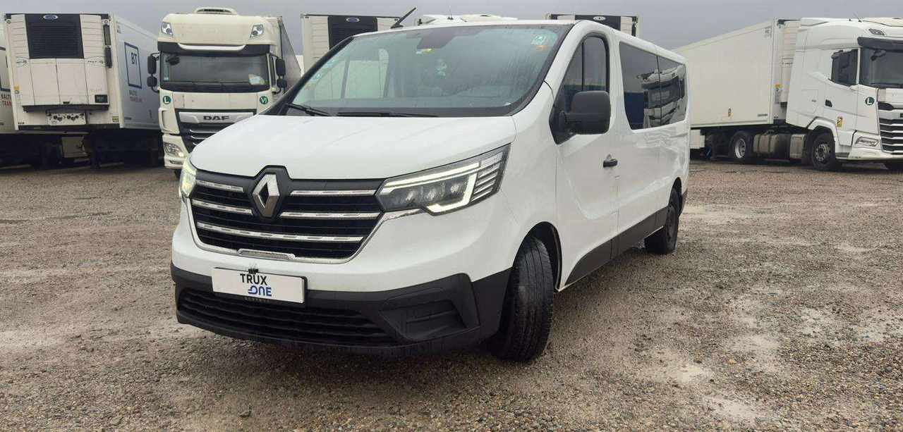 Renault Trafic - Mikroautobuss, Pasažieru furgons: foto 2 Renault Trafic - Mikroautobuss, Pasažieru furgons: foto 2