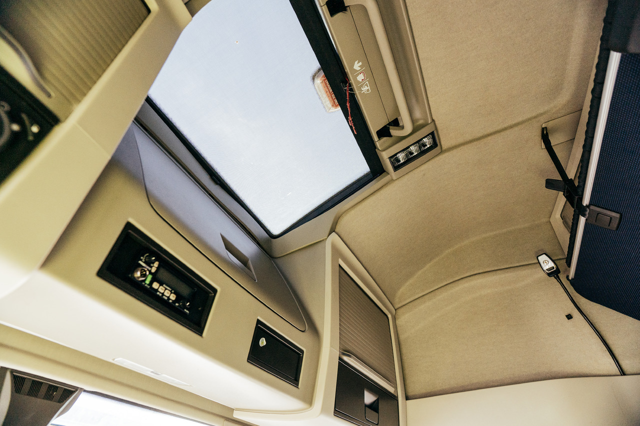 Volvo FH līzingu Volvo FH: foto 35