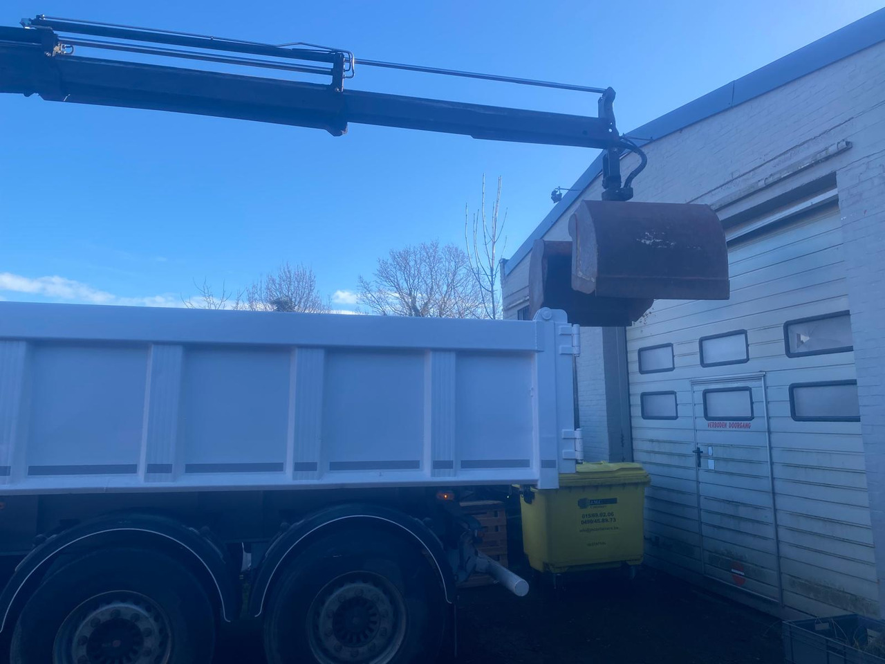 RENAULT T460 - Kravas automašīna pašizgāzējs: foto 3 RENAULT T460 - Kravas automašīna pašizgāzējs: foto 3