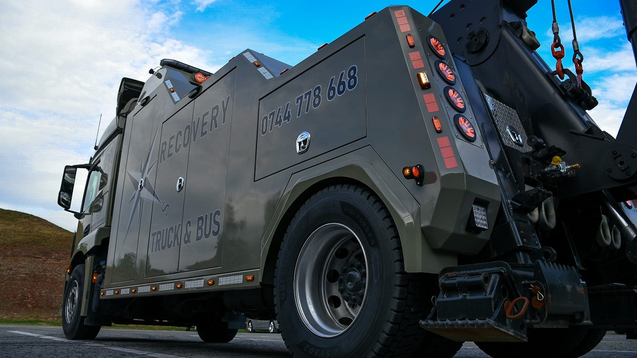 MERCEDES-BENZ Actros 1836 - Autovedējs: foto 3 MERCEDES-BENZ Actros 1836 - Autovedējs: foto 3