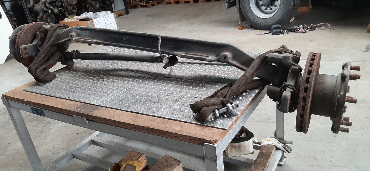 Gebrauchte DB Atego 12.23, Vorderachse, Artikel - Nr. : 81.99999 - 9999 - Priekšējā ass - Kravas automašīna: foto 1 Gebrauchte DB Atego 12.23, Vorderachse, Artikel - Nr. : 81.99999 - 9999 - Priekšējā ass - Kravas automašīna: foto 1