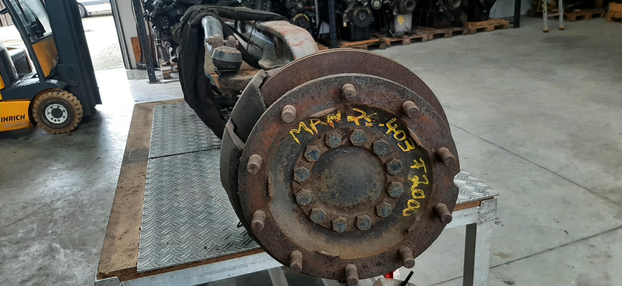 Gebrauchte MAN 26.403, F2000, Vorderachse, Artikel - Nr. : 81.99999 - 9999 - Priekšējā ass - Kravas automašīna: foto 3 Gebrauchte MAN 26.403, F2000, Vorderachse, Artikel - Nr. : 81.99999 - 9999 - Priekšējā ass - Kravas automašīna: foto 3
