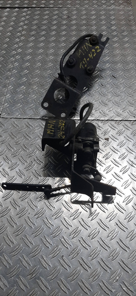 Gebrauchter MAN 19.422 und 24.302 Wischermotor, Artikel - Nr. : 81.99999 - 9999 - Stikla tīrītājs - Kravas automašīna: foto 2 Gebrauchter MAN 19.422 und 24.302 Wischermotor, Artikel - Nr. : 81.99999 - 9999 - Stikla tīrītājs - Kravas automašīna: foto 2