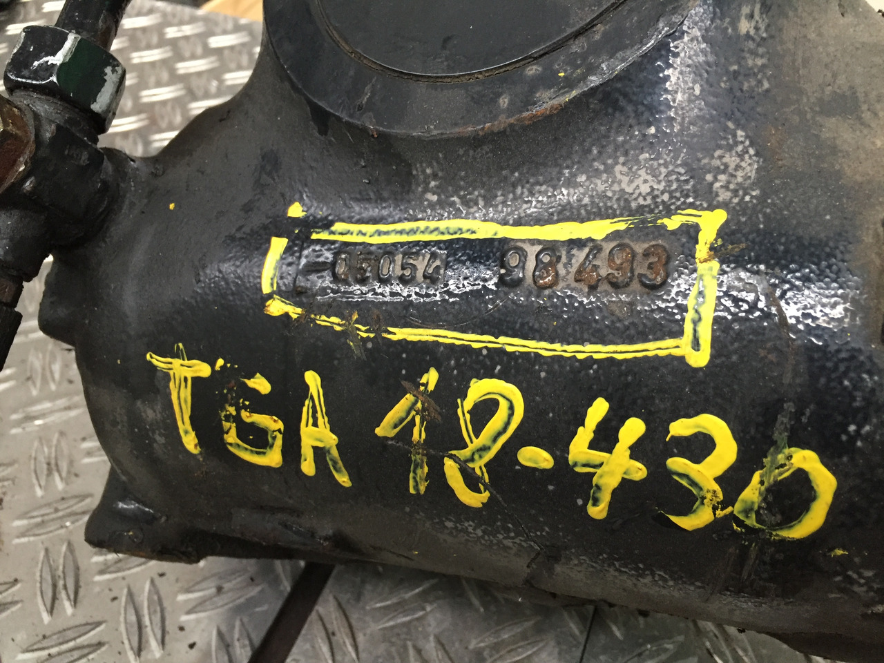 Gebrauchtes Lenkgetriebe MAN TGA 18.430, Artikel - Nr.: 81.46200-6410 - Stūres mehānisms - Kravas automašīna: foto 2 Gebrauchtes Lenkgetriebe MAN TGA 18.430, Artikel - Nr.: 81.46200-6410 - Stūres mehānisms - Kravas automašīna: foto 2