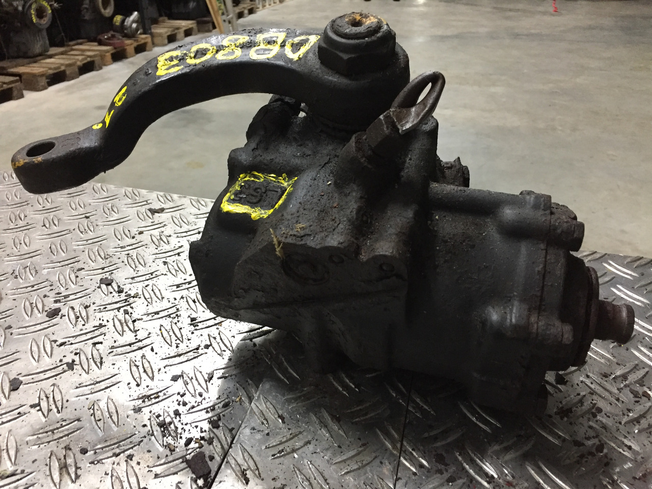 Gebrauchtes Lenkgetriebe MB 808, Typ LS 3, Artikel - Nr.: A 999 999 99 99 - Stūres mehānisms - Kravas automašīna: foto 5 Gebrauchtes Lenkgetriebe MB 808, Typ LS 3, Artikel - Nr.: A 999 999 99 99 - Stūres mehānisms - Kravas automašīna: foto 5