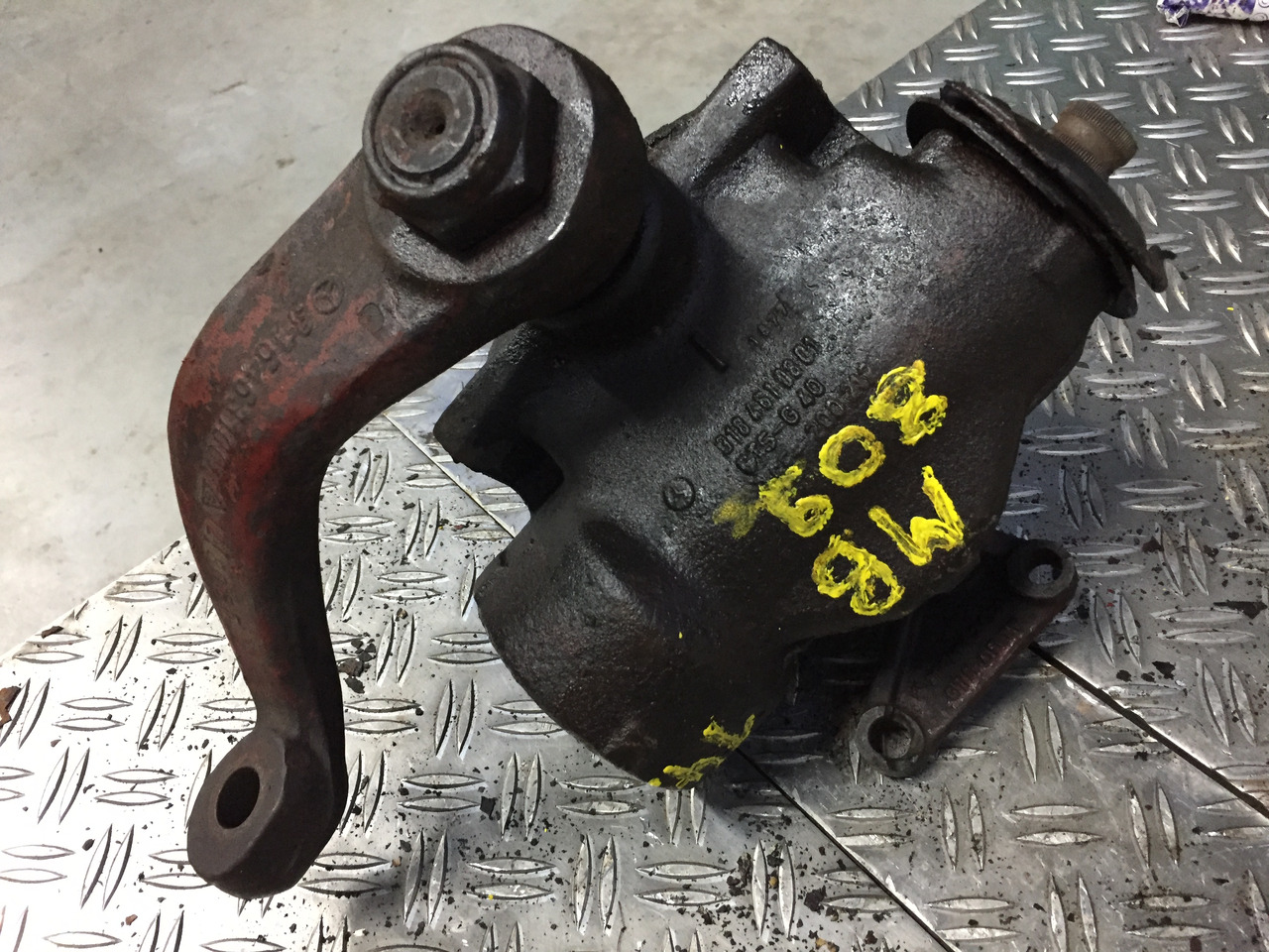 Stūres mehānisms - Kravas automašīna Gebrauchtes Lenkgetriebe MB 809 D, Typ LS 3 D, Artikel - Nr.: A 670 460 00 01: foto 8