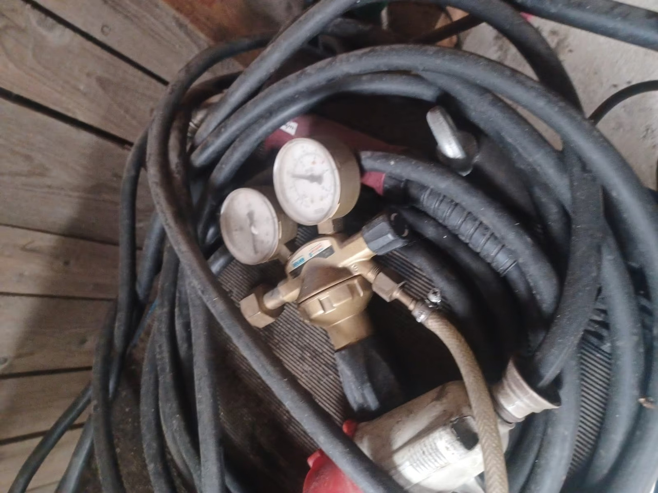 Gebrauchtes Schweissgerät Filcord 303 C Oerlikon, Artikel - Nr. : 00378930234 - Metināšanas iekārtas: foto 5 Gebrauchtes Schweissgerät Filcord 303 C Oerlikon, Artikel - Nr. : 00378930234 - Metināšanas iekārtas: foto 5