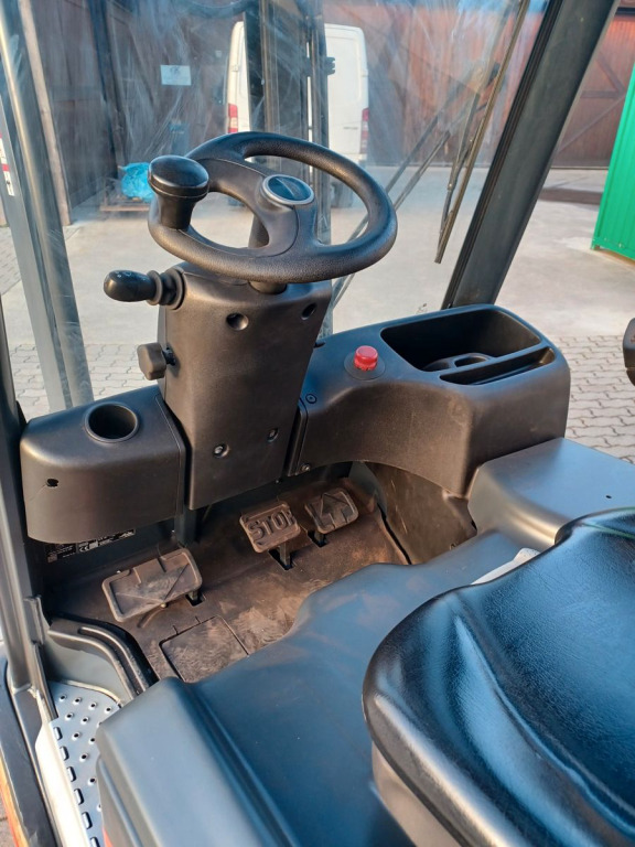 Linde E 20 PH -02 Duplexmast, Seitenschieber - Elektroiekrāvējs: foto 4 Linde E 20 PH -02 Duplexmast, Seitenschieber - Elektroiekrāvējs: foto 4