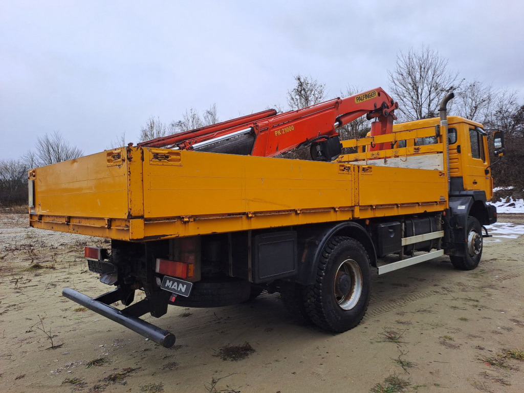 MAN 19.403 Pritsche 4x4 mit Palfingerkran PK 21000 mit Funk - Fernbedienung - Kravas auto ar manipulatoru: foto 4 MAN 19.403 Pritsche 4x4 mit Palfingerkran PK 21000 mit Funk - Fernbedienung - Kravas auto ar manipulatoru: foto 4