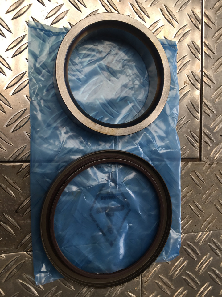 Pārnesumkārba un rezerves daļas - Kravas automašīna Neuwertiges MAN TGA, F 2000 Achsgetriebe, Reparatursatz, Artikel - Nr. : 81.35710 - 6016: foto 9