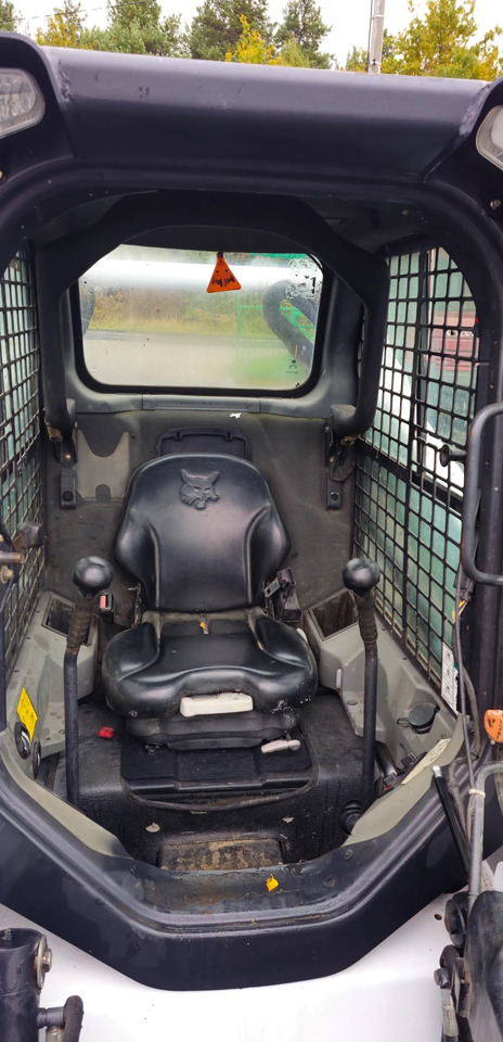BOBCAT S570 - Kompaktiekrāvējs: foto 2 BOBCAT S570 - Kompaktiekrāvējs: foto 2
