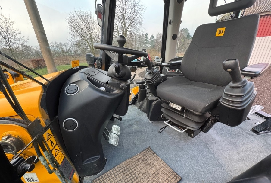 Ekskavators JCB 4CX SITEMASTER: foto 6 Ekskavators JCB 4CX SITEMASTER: foto 6
