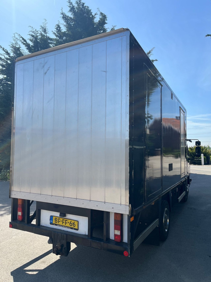 DAF 45 - Kravas automašīna ar slēgto virsbūvi: foto 3 DAF 45 - Kravas automašīna ar slēgto virsbūvi: foto 3