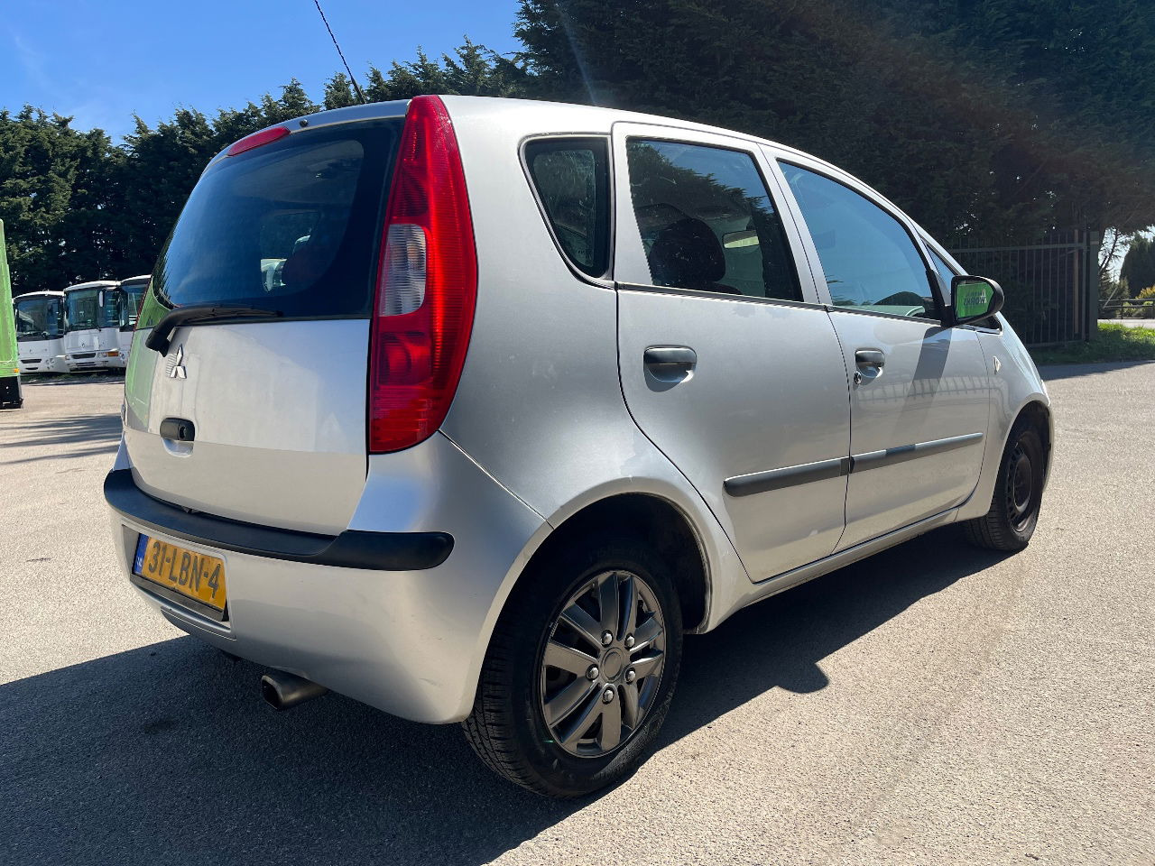 Mitsubishi Colt 1.3 Airco - Vieglā automašīna: foto 3 Mitsubishi Colt 1.3 Airco - Vieglā automašīna: foto 3