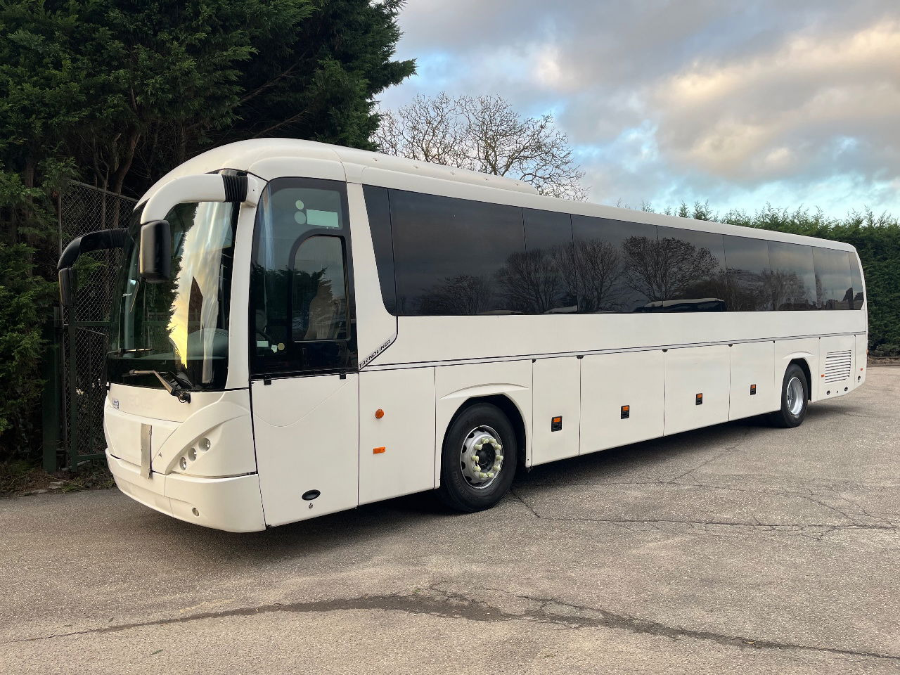 Neoplan Trendliner - Starppilsētu autobuss: foto 1 Neoplan Trendliner - Starppilsētu autobuss: foto 1