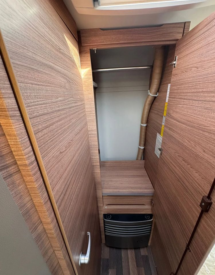 Jaunā Dzīvojamais treileris Weinsberg CaraOne 550 QDK: foto 22