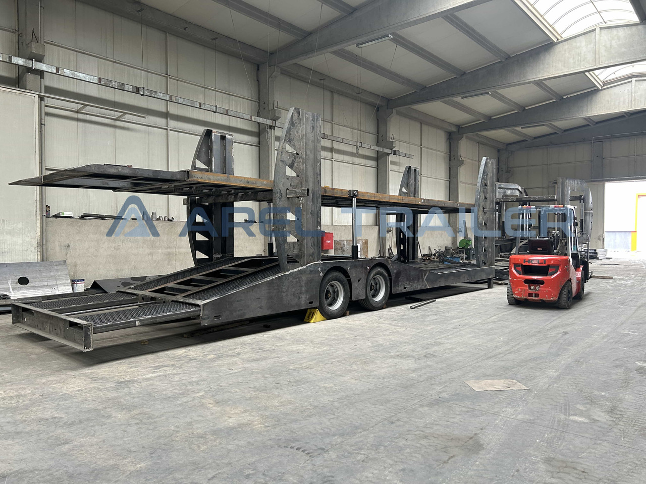 AREL TRAILER CAR TRANSPORT CAR CARRIER TRAILER - Puspiekabe autovedējs: foto 2 AREL TRAILER CAR TRANSPORT CAR CARRIER TRAILER - Puspiekabe autovedējs: foto 2