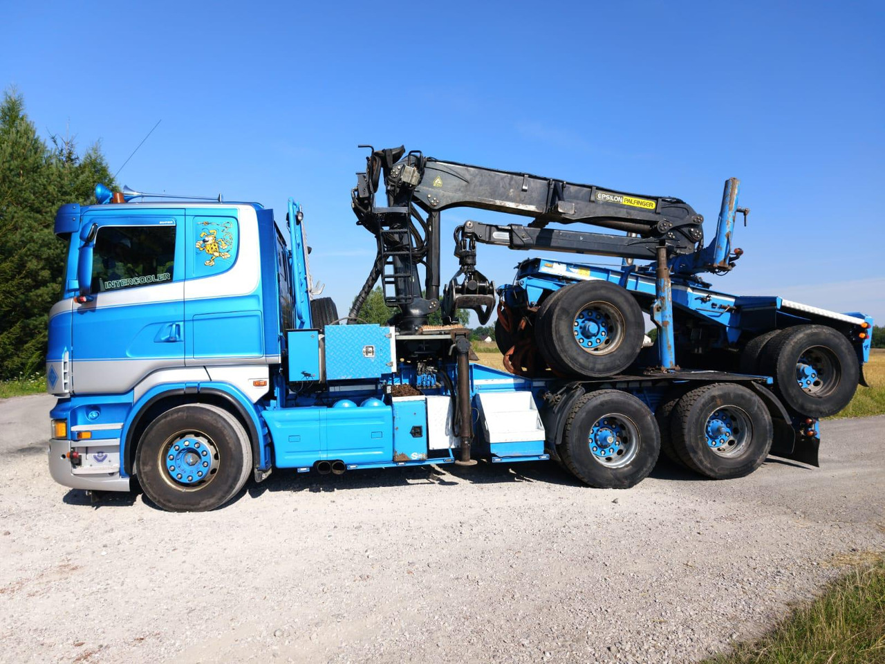 SCANIA R620 V8 - Kokvedējs, Kravas auto ar manipulatoru: foto 4 SCANIA R620 V8 - Kokvedējs, Kravas auto ar manipulatoru: foto 4