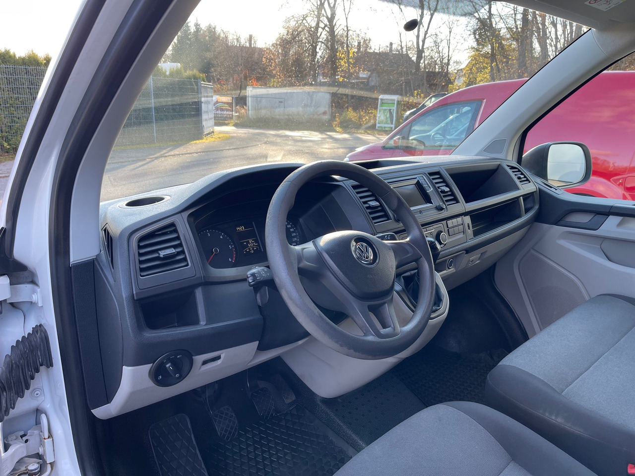 Kravas mikroautobuss VOLKSWAGEN T6 Transporter Klima/PDC/AHK/Standheizung: foto 10