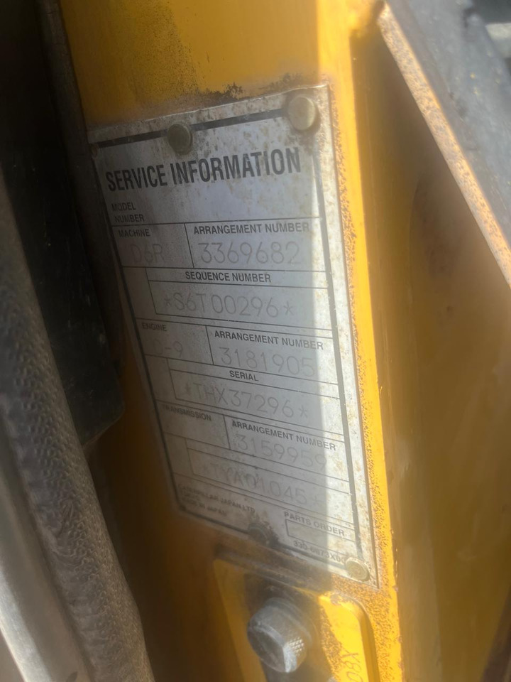 CATERPILLAR D6Rxl - Buldozers: foto 4 CATERPILLAR D6Rxl - Buldozers: foto 4