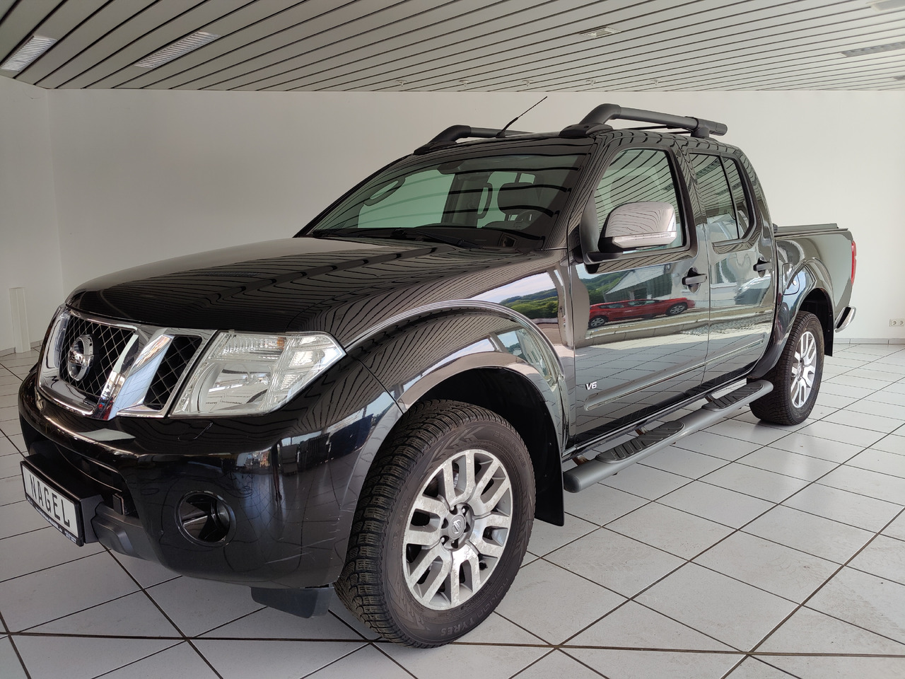 Nissan Navara Pickup (D40M)(05.2005->) Double Cab LE V6 4X4 Navi Kam Leder SHZ AHK - Pikaps: foto 1 Nissan Navara Pickup (D40M)(05.2005->) Double Cab LE V6 4X4 Navi Kam Leder SHZ AHK - Pikaps: foto 1