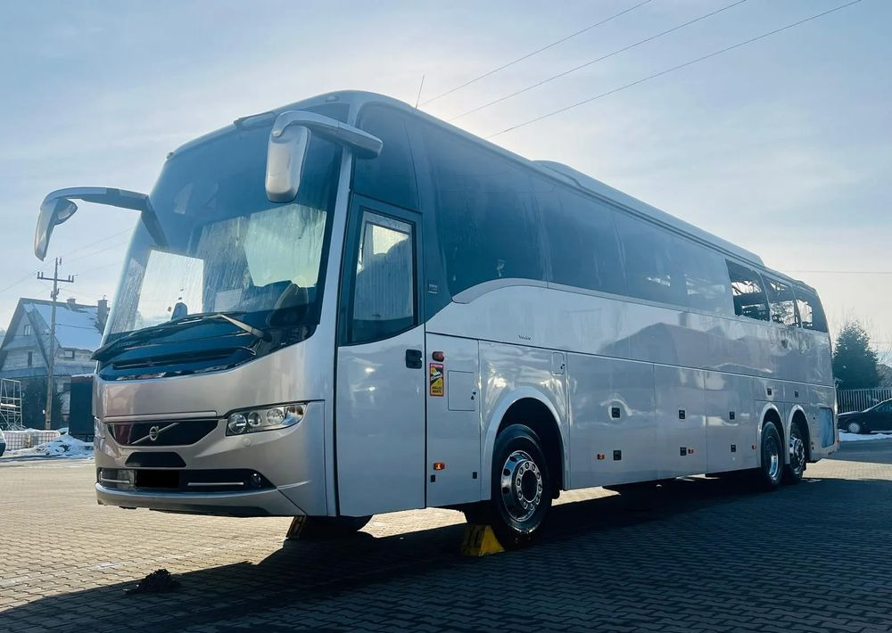 Volvo 9900 - Starppilsētu autobuss: foto 1 Volvo 9900 - Starppilsētu autobuss: foto 1