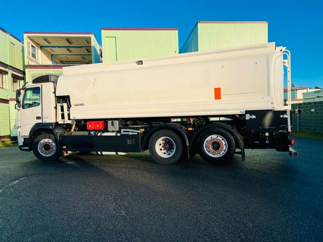 Volvo 370 EEV Tankw./ A 3 Heizöl/Diesel /KIENE 420/450 - Autocisterna: foto 3 Volvo 370 EEV Tankw./ A 3 Heizöl/Diesel /KIENE 420/450 - Autocisterna: foto 3