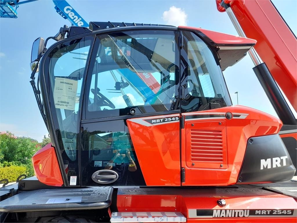 Manitou 2545 - Teleskopiskais iekrāvējs: foto 5 Manitou 2545 - Teleskopiskais iekrāvējs: foto 5
