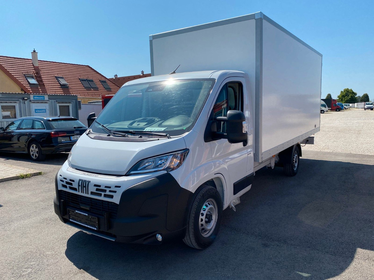 Fiat Ducato KOFFER - Furgons ar slēgtā virsbūve: foto 2 Fiat Ducato KOFFER - Furgons ar slēgtā virsbūve: foto 2