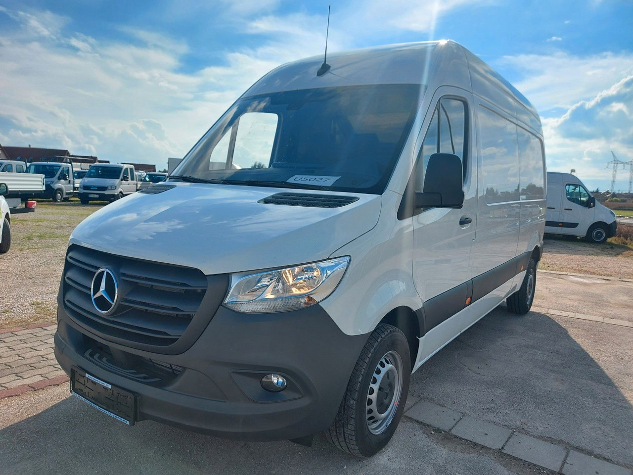 Mercedes-Benz Sprinter Kühlkastenwagen - Komercauto refrižerators: foto 1 Mercedes-Benz Sprinter Kühlkastenwagen - Komercauto refrižerators: foto 1