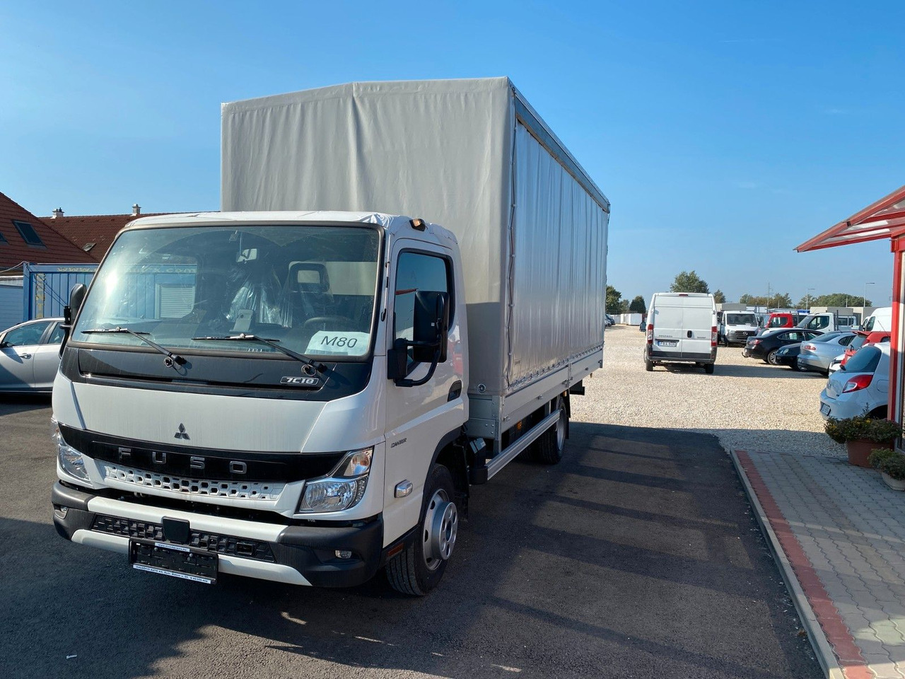 Mitsubishi FUSO CANTER 7C18 PRITSCHE+PLANE - Furgons ar tentu: foto 2 Mitsubishi FUSO CANTER 7C18 PRITSCHE+PLANE - Furgons ar tentu: foto 2
