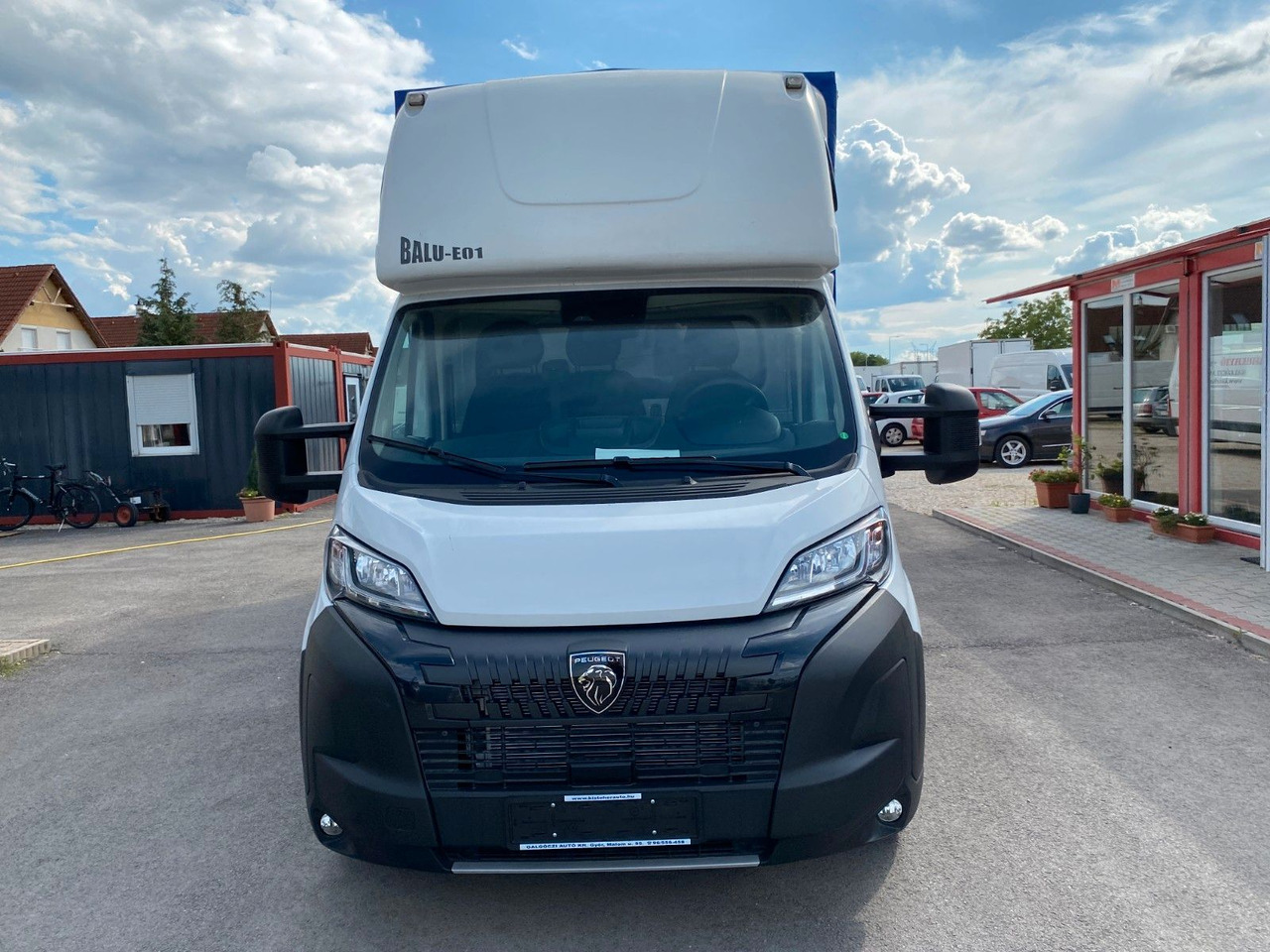 Peugeot BOXER CHC L4 HEAVY PRITSCHE+PLANE+SCHLAFKABINE - Furgons ar tentu: foto 2 Peugeot BOXER CHC L4 HEAVY PRITSCHE+PLANE+SCHLAFKABINE - Furgons ar tentu: foto 2