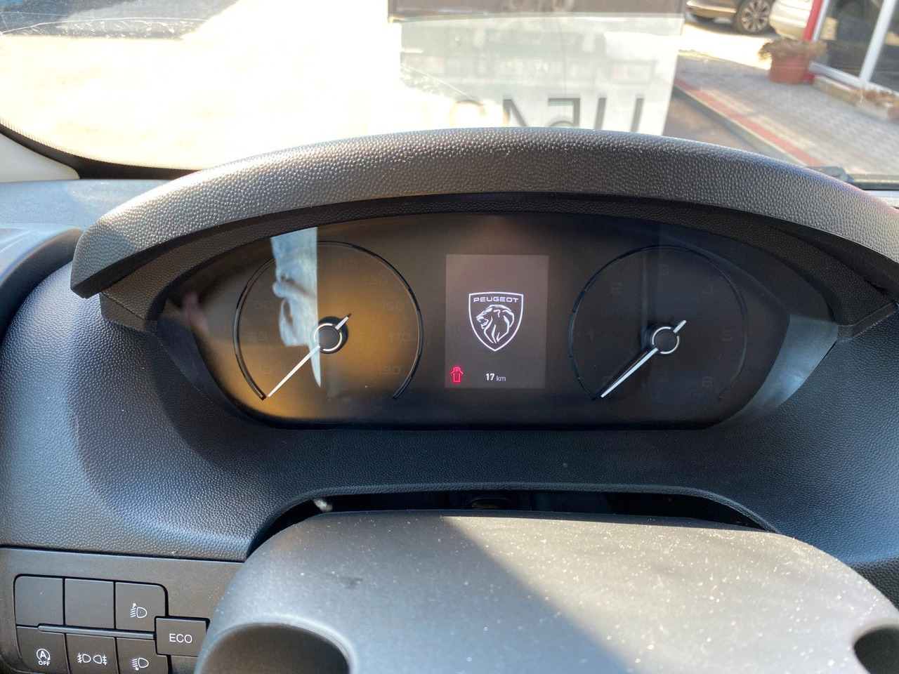 Peugeot BOXER CHDC L4 HEAVY PRITSCHE - Automašīna ar kravas platformu, Kravas-pasažieru furgons: foto 2 Peugeot BOXER CHDC L4 HEAVY PRITSCHE - Automašīna ar kravas platformu, Kravas-pasažieru furgons: foto 2