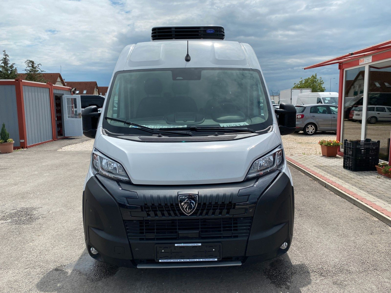 Peugeot Boxer Kasten Hochraum 435 L4H2 BlueHDi 140 Peugeot Boxer Kühlkasten 435 L4H2 BlueHDi 140 - Kravas mikroautobuss: foto 2 Peugeot Boxer Kasten Hochraum 435 L4H2 BlueHDi 140 Peugeot Boxer Kühlkasten 435 L4H2 BlueHDi 140 - Kravas mikroautobuss: foto 2